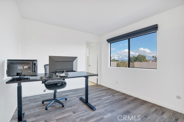 Detail Gallery Image 27 of 34 For 19431 Sherman Way #10,  Reseda,  CA 91335 - 2 Beds | 2/1 Baths