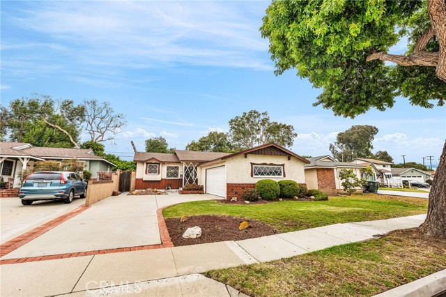 Detail Gallery Image 2 of 24 For 3723 Sandgate Dr, Torrance,  CA 90504 - 4 Beds | 2 Baths