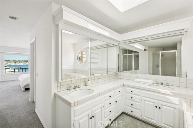 Detail Gallery Image 20 of 22 For 1214 E Balboa Bld, Newport Beach,  CA 92661 - 4 Beds | 3/1 Baths