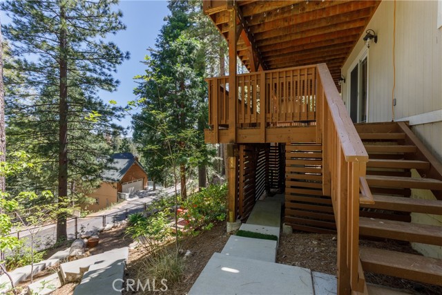 Detail Gallery Image 25 of 31 For 27376 Pinewood Dr, Lake Arrowhead,  CA 92352 - 4 Beds | 3/1 Baths