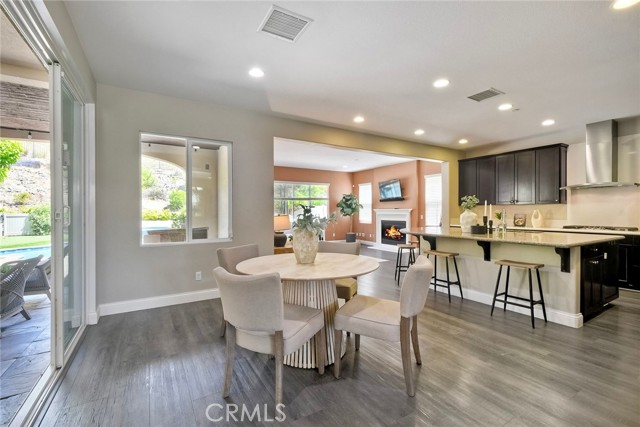 708 Costa Del Sur, San Marcos CA: https://media.crmls.org/medias/72cd5d86-87e0-43d4-a5c6-951344acf8a5.jpg