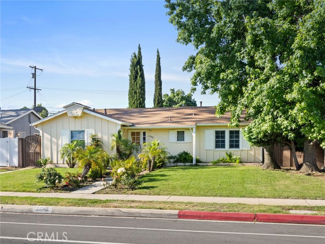 Image 2 for 23346 Victory Blvd, Woodland Hills, CA 91367