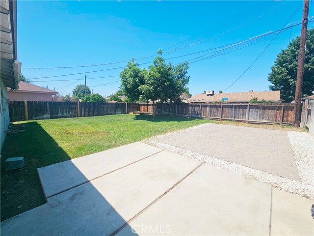 Detail Gallery Image 26 of 29 For 2124 Shamrock Way, Bakersfield,  CA 93304 - 2 Beds | 1 Baths