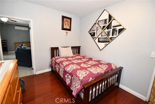 Detail Gallery Image 14 of 21 For 114 S Thorson, Compton,  CA 90221 - – Beds | – Baths