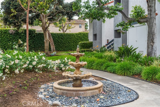 Detail Gallery Image 31 of 41 For 215 Wichita Ave #106,  Huntington Beach,  CA 92648 - 1 Beds | 1 Baths