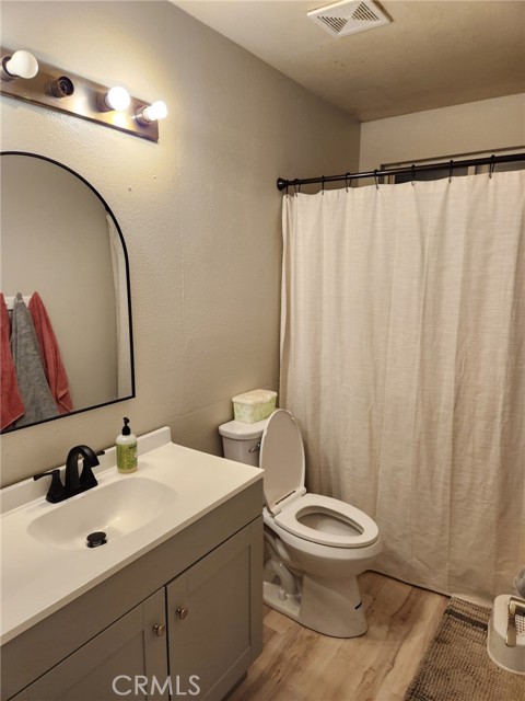 Detail Gallery Image 8 of 13 For 1880 Springfield Ct, Merced,  CA 95348 - 3 Beds | 2 Baths