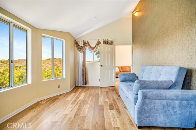 Detail Gallery Image 12 of 49 For 22011 Callado Way, Topanga,  CA 90290 - 2 Beds | 2 Baths
