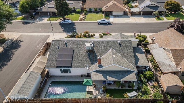 2468 Laverne, Clovis CA: https://media.crmls.org/medias/72d19502-847e-4486-bb3c-6979df0c5a25.jpg