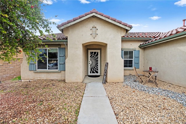 Detail Gallery Image 3 of 43 For 25361 Mountain Springs St, Menifee,  CA 92584 - 4 Beds | 2 Baths