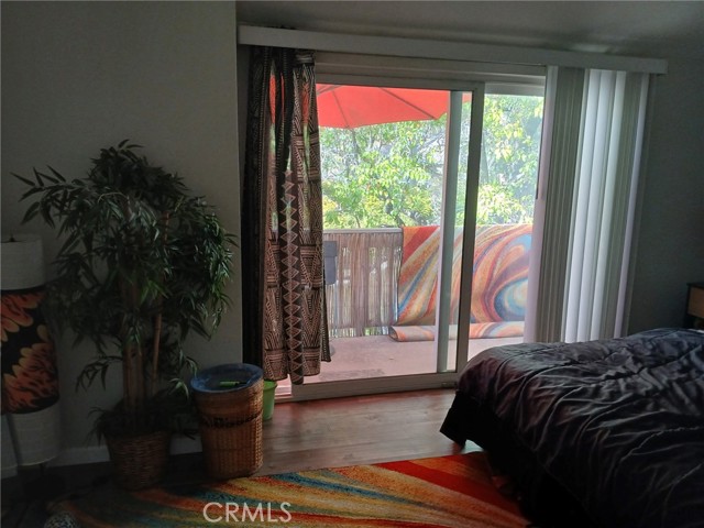 Detail Gallery Image 6 of 39 For 7050 Shoup Ave #178,  Canoga Park,  CA 91303 - 2 Beds | 1/1 Baths