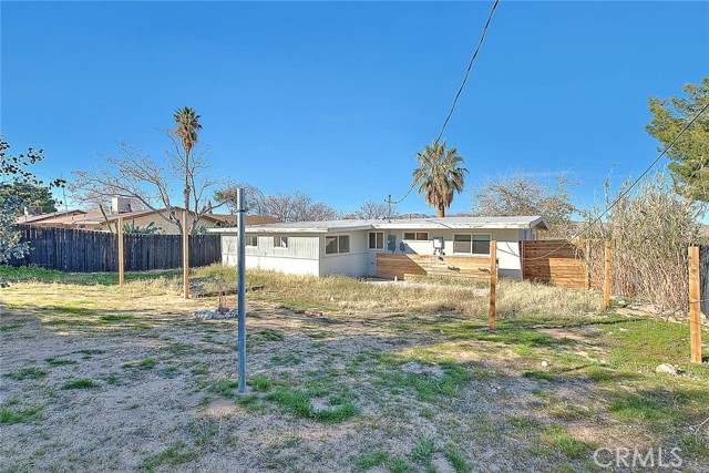 Detail Gallery Image 35 of 42 For 61673 Palm Vista, Joshua Tree,  CA 92252 - 2 Beds | 1 Baths
