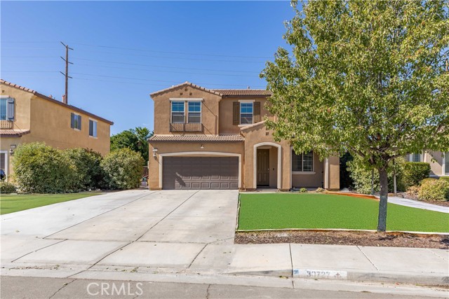 Detail Gallery Image 1 of 40 For 30727 View Ridge Ln, Menifee,  CA 92584 - 4 Beds | 2/1 Baths