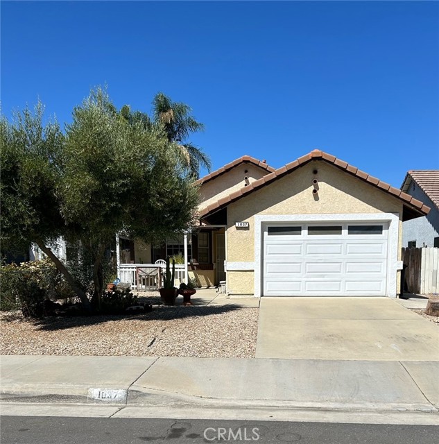 Detail Gallery Image 1 of 1 For 1037 Ivy St, Hemet,  CA 92545 - 2 Beds | 1 Baths