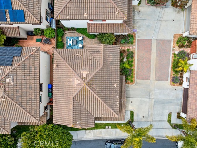 7327 Seafarer Place, Carlsbad CA: https://media.crmls.org/medias/72d45f3d-f546-4779-a494-d3f5f61bbff1.jpg