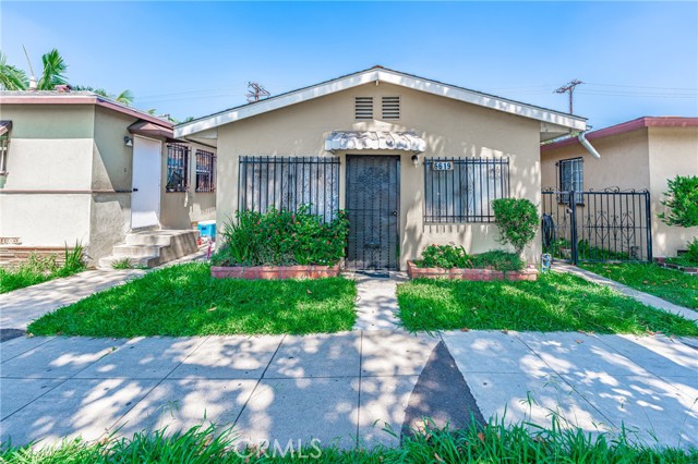 Detail Gallery Image 1 of 1 For 6619 E Olympic Bld, East Los Angeles,  CA 90022 - 3 Beds | 1 Baths