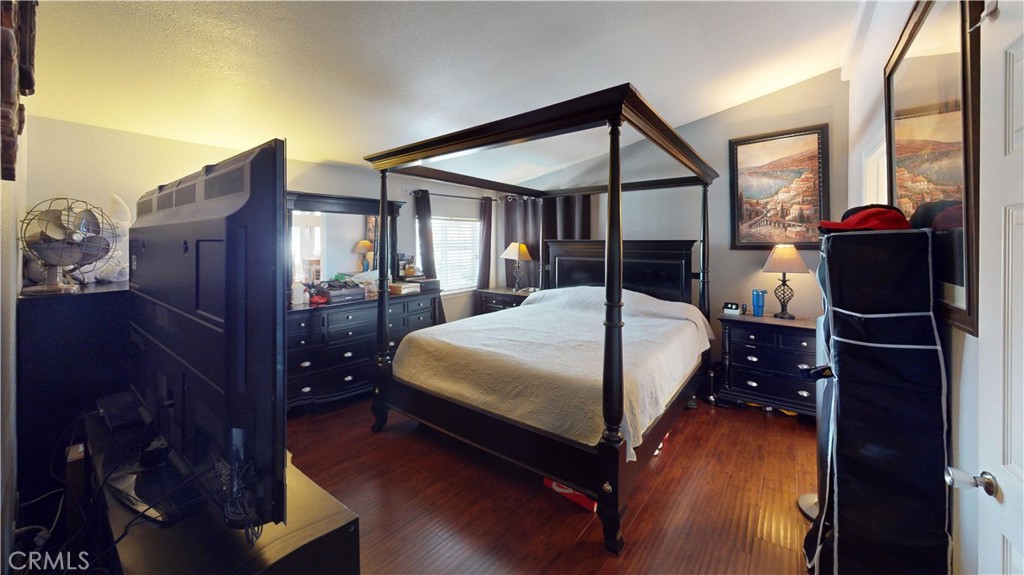MLS #OC26158247 image #16