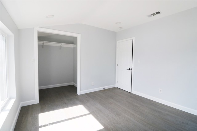 12017 Roscoe Boulevard photo 14