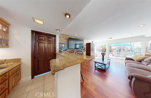 Detail Gallery Image 28 of 71 For 8492 Spring Cir, Huntington Beach,  CA 92646 - 4 Beds | 2/1 Baths