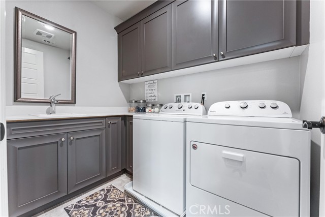 Detail Gallery Image 42 of 57 For 202 Geyser, Irvine,  CA 92618 - 4 Beds | 4/1 Baths