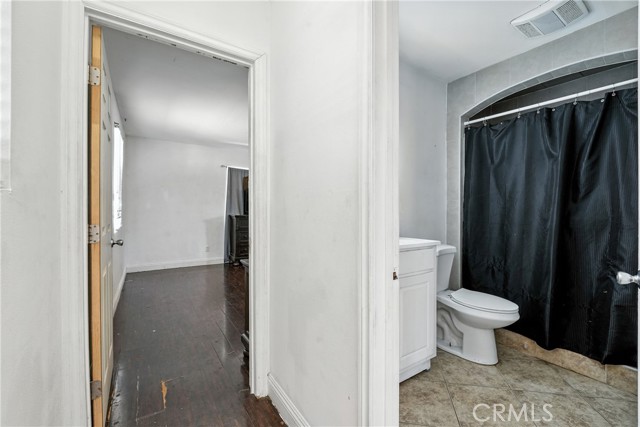 Detail Gallery Image 19 of 22 For 10333 Capistrano Ave, South Gate,  CA 90280 - 2 Beds | 2 Baths