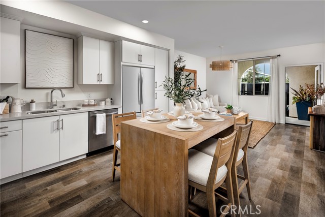 Image 3 of 14 For 9011 Cerise Lane 129