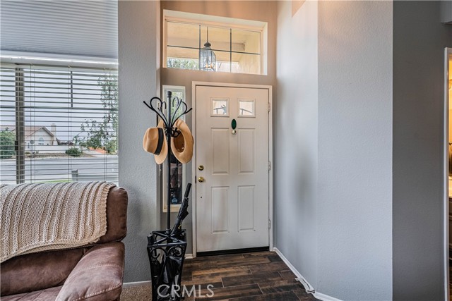 Detail Gallery Image 7 of 59 For 29385 N Lake Dr, Lake Elsinore,  CA 92530 - 3 Beds | 2/1 Baths