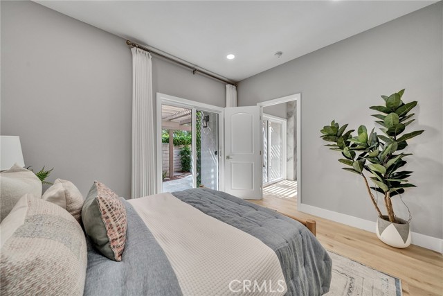 10 Lassen, Irvine CA: https://media.crmls.org/medias/72d6d1ec-0ec2-4bee-9ae5-9e3ed94a23c2.jpg