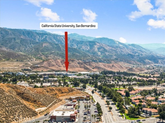 Detail Gallery Image 2 of 36 For 5049 N Varsity Ave, San Bernardino,  CA 92407 - 5 Beds | 2/1 Baths