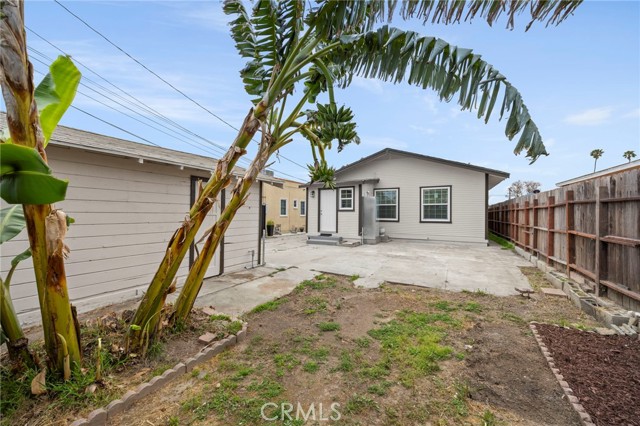 Detail Gallery Image 16 of 23 For 29 W Zane St, Long Beach,  CA 90805 - 3 Beds | 1 Baths