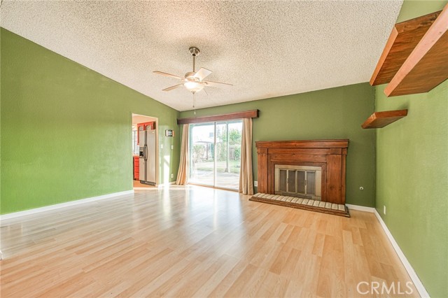 Detail Gallery Image 7 of 46 For 562 Sunset, Merced,  CA 95340 - 4 Beds | 2 Baths