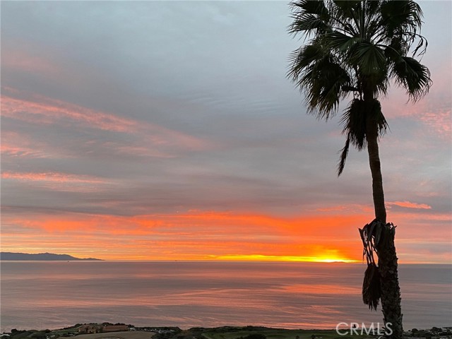 3555 Vigilance Drive, Rancho Palos Verdes, California 90275, 4 Bedrooms Bedrooms, ,3 BathroomsBathrooms,Residential,Sold,Vigilance,PV22100295