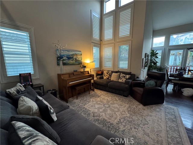 Detail Gallery Image 7 of 16 For 2900 Hidden Hills Way, Corona,  CA 92882 - 4 Beds | 4 Baths