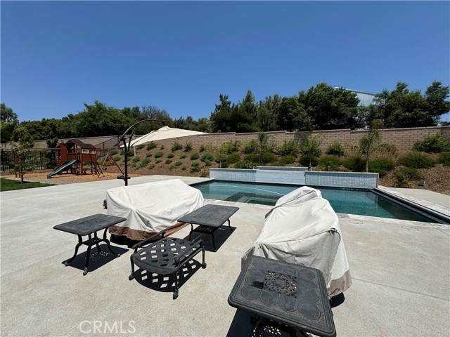 Detail Gallery Image 35 of 46 For 16220 Gallery Heights Dr, Riverside,  CA 92504 - 4 Beds | 3/1 Baths