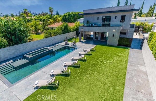 5239 Avenida Hacienda, Tarzana CA: https://media.crmls.org/medias/72d8b2f6-42be-49c2-8f8a-54b299ccb5d1.jpg