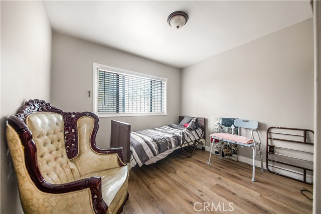 Detail Gallery Image 5 of 13 For 3517 San Gabriel River, Baldwin Park,  CA 91706 - 3 Beds | 1 Baths