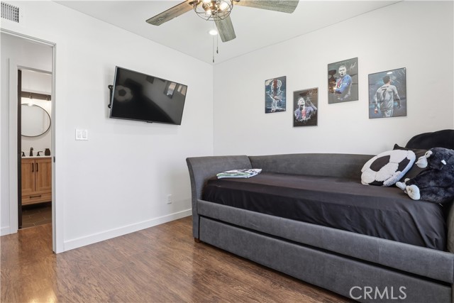 Detail Gallery Image 19 of 47 For 2019 N Hietter, Simi Valley,  CA 93063 - 3 Beds | 3 Baths