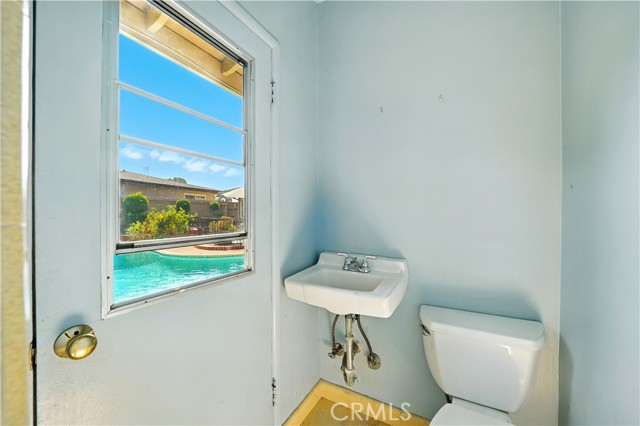 9331 Mikinda Avenue, La Habra CA: https://media.crmls.org/medias/72d99a6c-4f23-416d-a187-72875ed73e24.jpg