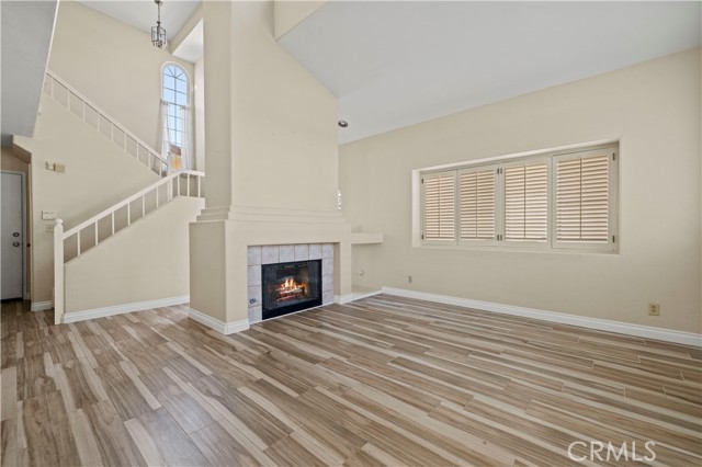 25815 Dickens Court, Stevenson Ranch CA: https://media.crmls.org/medias/72da0577-9a57-4abb-aa59-19d05d2bf490.jpg