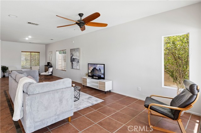 Detail Gallery Image 5 of 38 For 83281 Brighton Crest Dr, Indio,  CA 92203 - 3 Beds | 2 Baths