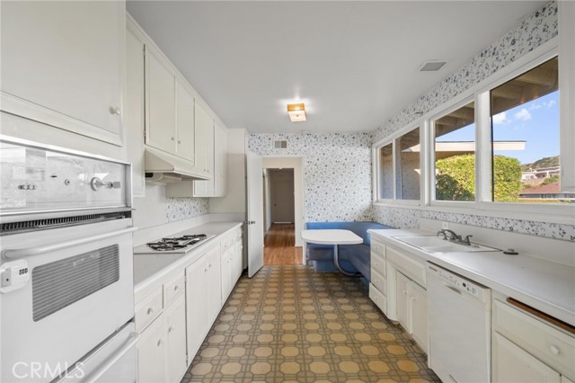 Detail Gallery Image 33 of 71 For 4012 Stalwart Dr, Rancho Palos Verdes,  CA 90275 - 4 Beds | 2/1 Baths