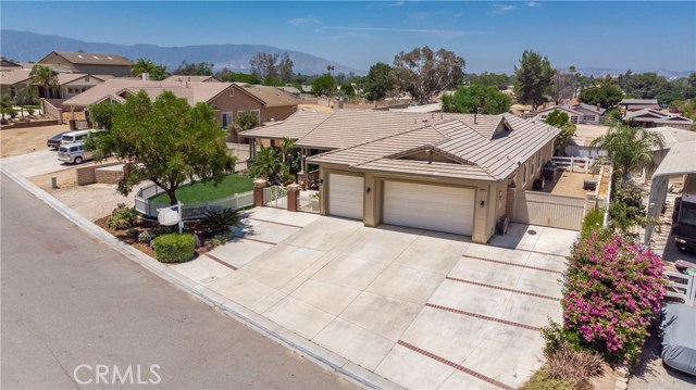 2858 Walking Horse Ranch Dr, Norco, CA 92860