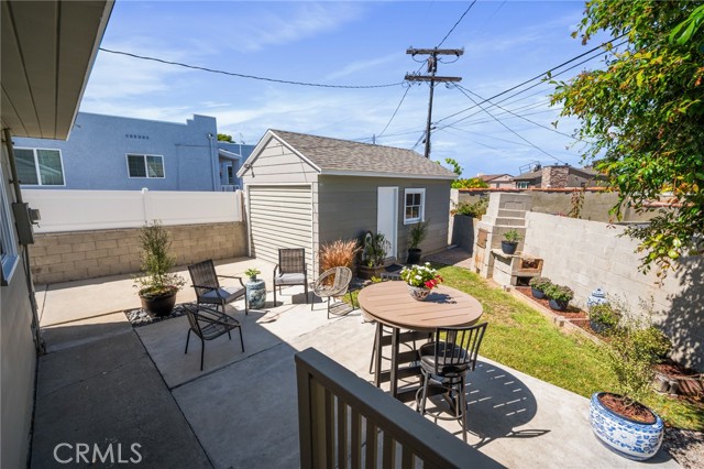 1414 W 13th Street, San Pedro CA: https://media.crmls.org/medias/72dc3300-44e7-4ef5-8aa2-befa4a33b052.jpg