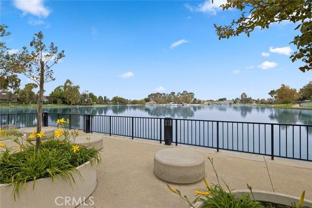 29 Lakefront #20, Irvine, CA 92604