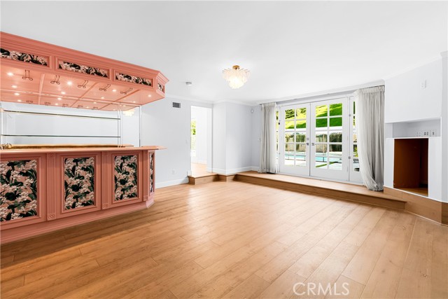 Detail Gallery Image 22 of 53 For 3156 Dona Emilia Dr, Studio City,  CA 91604 - 5 Beds | 3 Baths