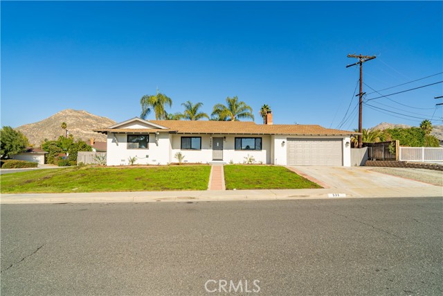 Image 3 for 531 W Campus View Dr, Riverside, CA 92507