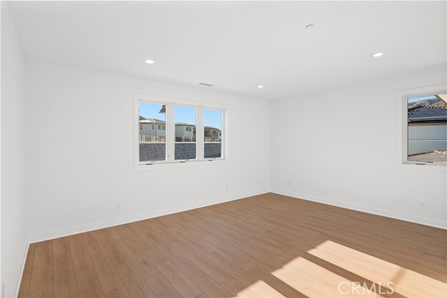 Detail Gallery Image 27 of 49 For 20120 W Marlow Ln, Porter Ranch,  CA 91326 - 5 Beds | 5/1 Baths