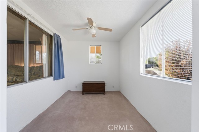 Detail Gallery Image 6 of 35 For 3322 Dawn, Rosamond,  CA 93560 - 4 Beds | 1/2 Baths