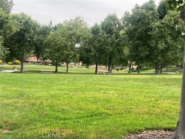 28769 Magnolia Way, Saugus CA: https://media.crmls.org/medias/72df5854-4514-494d-97bc-68065764635e.jpg