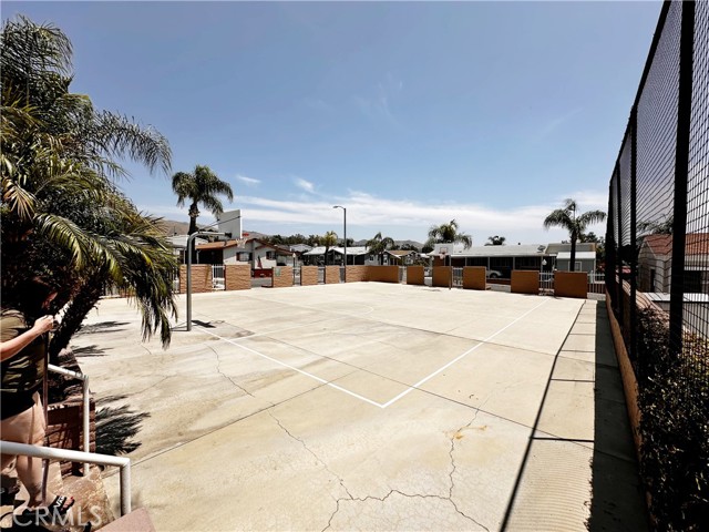 2140 Mentone Boulevard, Mentone CA: https://media.crmls.org/medias/72dfd402-077f-41e1-b726-719bea608cb8.jpg