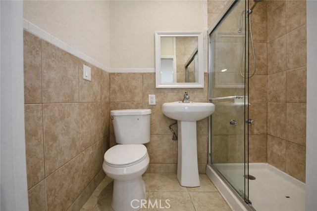 Image 29 of 44 For 13701 Lanning